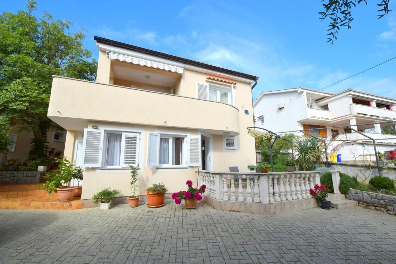 Apartments Julia Čižići Extérieur photo